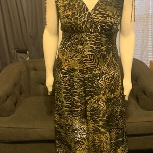 MAXI DRESS
